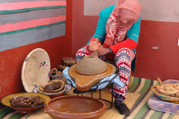 Arganöl Produktion in einer Frauenkooperative